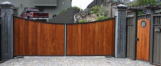 What are some unique wood gate design ideas?